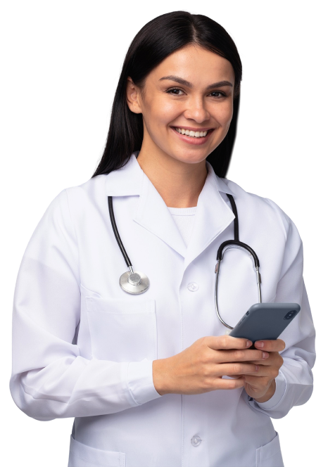 Médica segurando smartphone